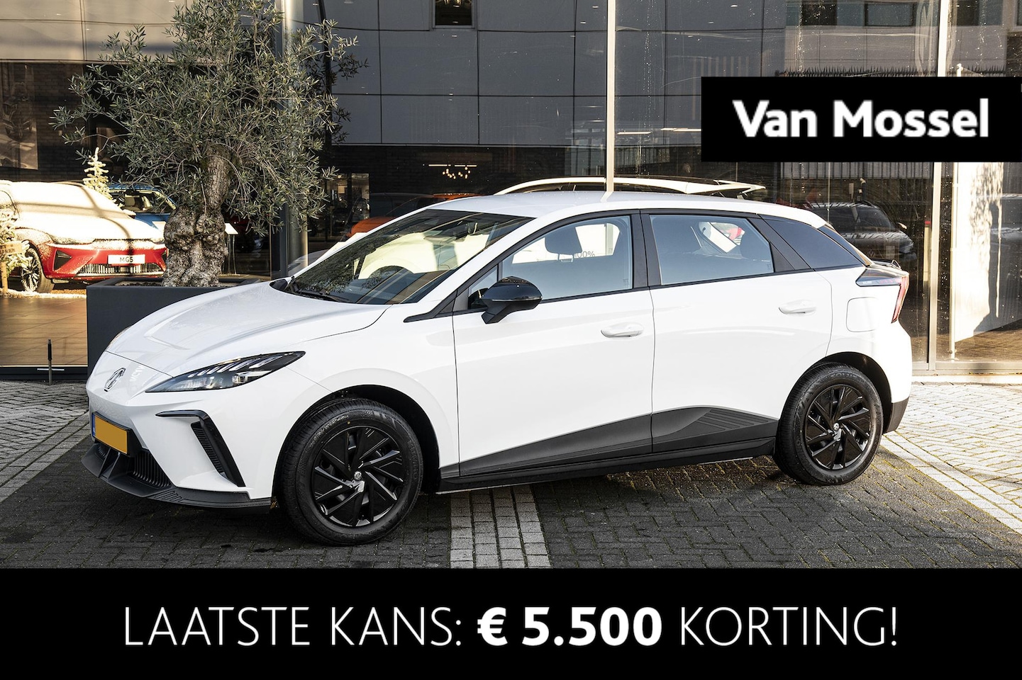 MG 4 - MG4 Standard 51 kWh | Korting tot € 7.000,- | 350 km WLTP | Voorraaddeal nu vanaf € 26.600 - AutoWereld.nl