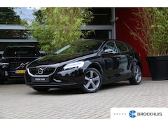 Volvo V40 - 2.0 T3 Nordic+ | Trekhaak | Standkachel | Stoelverwarming | City Safety