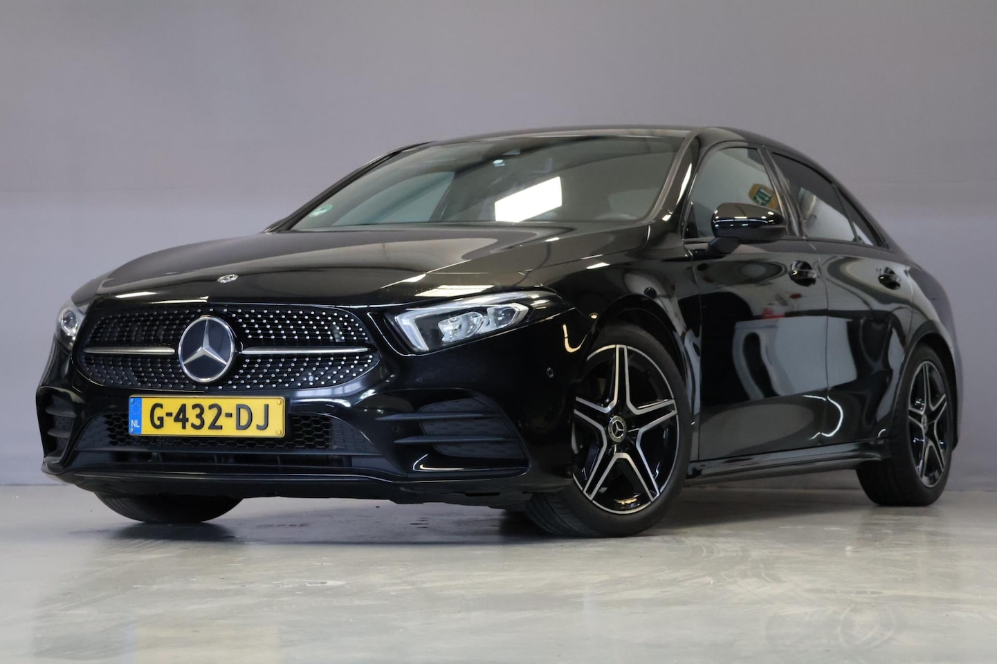 Mercedes-Benz A-klasse - 200 AMG Sport Night Upgrade|Carplay|Widescreen| - AutoWereld.nl