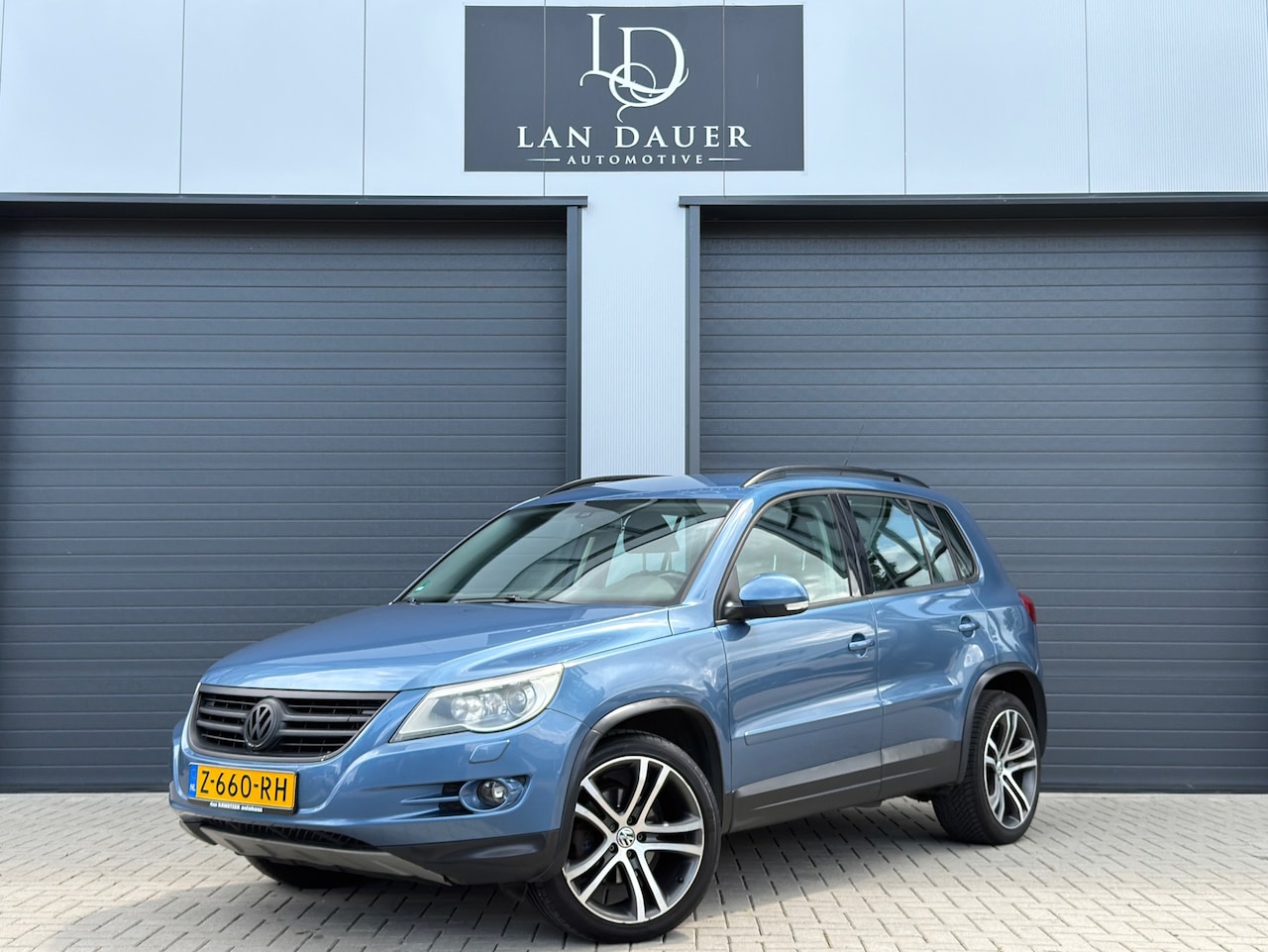 Volkswagen Tiguan - 2.0 TSI Sport&Style 4Motion / Leder / DSG - AutoWereld.nl