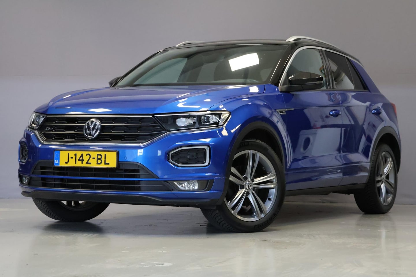 Volkswagen T-Roc - 1.5 TSI Sport R Line|DSG|Virtual|Carplay|Adaptive| - AutoWereld.nl