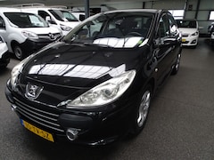 Peugeot 307 - 1.6-16V Premium