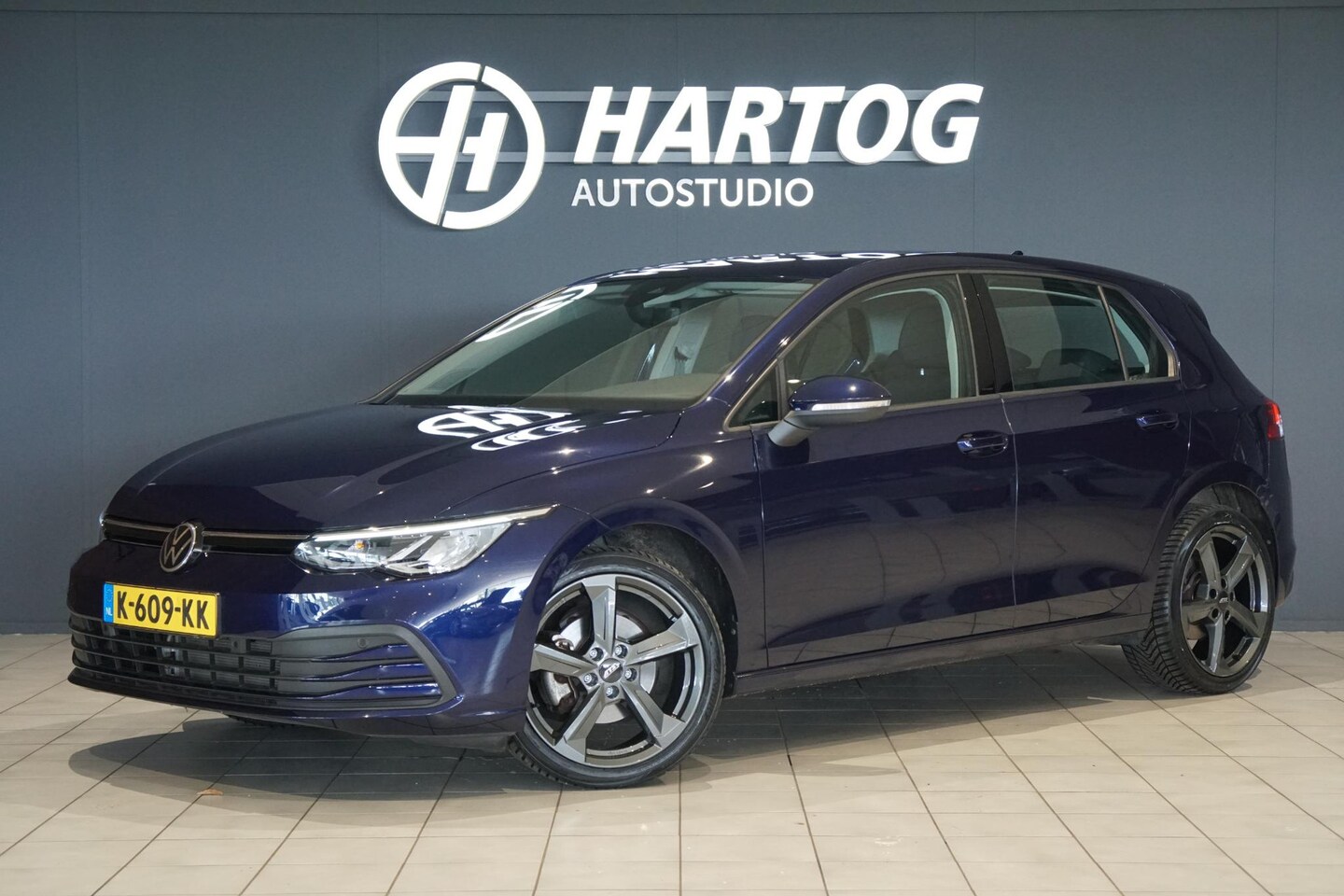 Volkswagen Golf - 1.0 TSI Golf + CARPLAY / 18'' LMV - AutoWereld.nl
