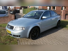 Audi A4 Limousine - 2.0 FSI Pro Line MT