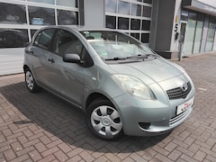 Toyota Yaris - 1.0 VVTi Cool