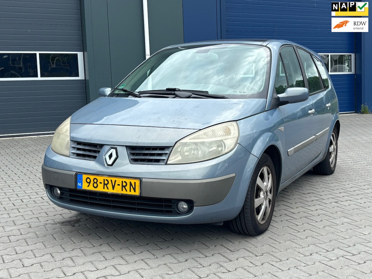 Renault Grand Scénic - 2.0-16V Privilège Luxe | 7 Persoons + "120.000" KM | - AutoWereld.nl