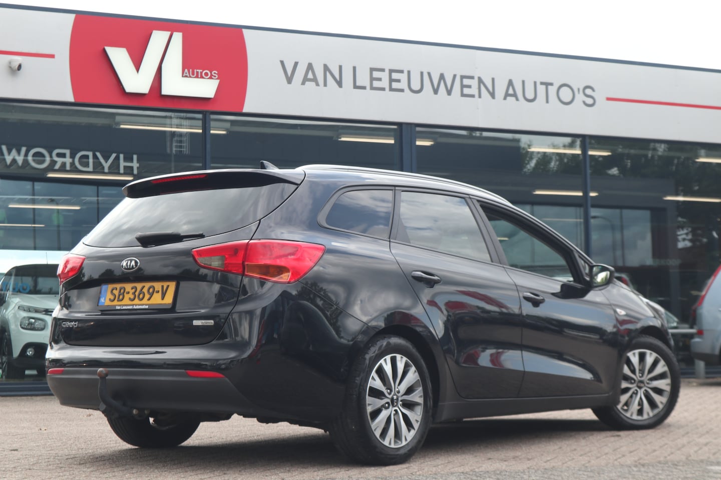Kia Cee'd Sportswagon - 1.0 T-GDi ComfortPlusLine Navigator | Nieuw Binnen! | Trekhaak | Navi | Airco - AutoWereld.nl