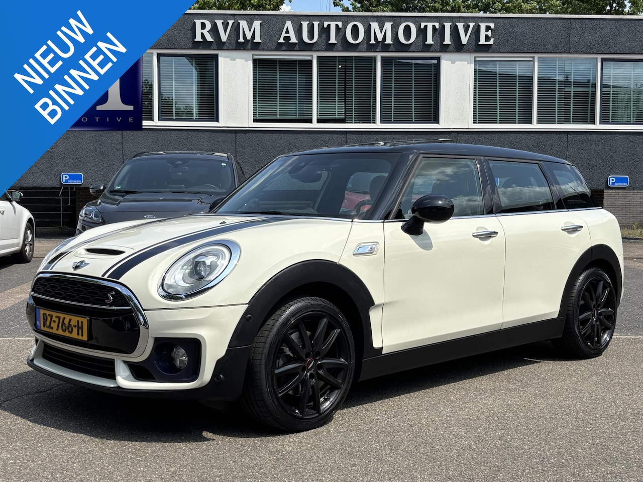 MINI Clubman - Mini 2.0 Cooper S Chili Serious Business LEDER | PANO | RIJKLAARPRIJS INCL. 12 MND. BOVAGG - AutoWereld.nl