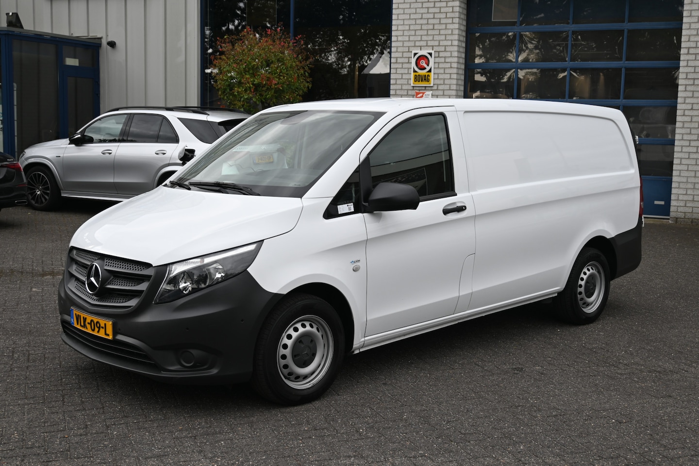 Mercedes-Benz Vito - 116 CDI L2 Aluca inrichting, Navigatie met camera, Trekhaak - AutoWereld.nl