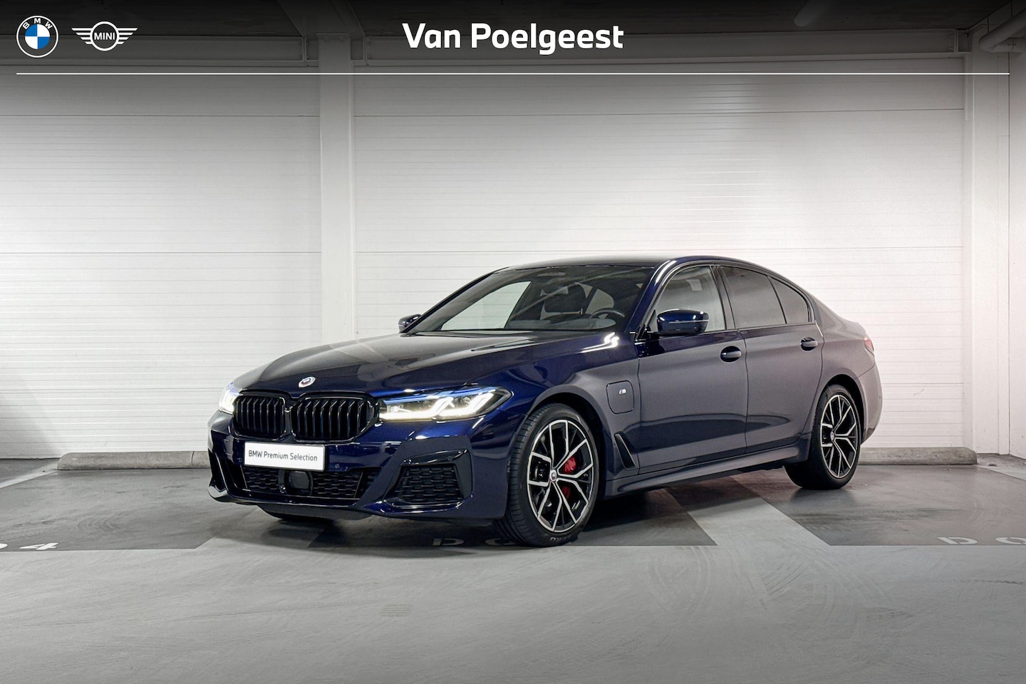 BMW 5-serie - Sedan 545e xDrive Business Edition Plus l M-Sport Pro - AutoWereld.nl