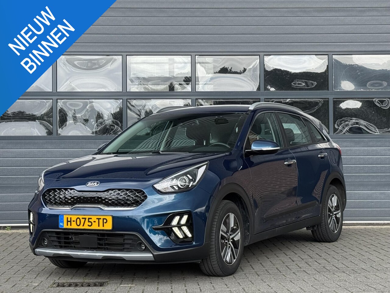 Kia Niro - 1.6 GDI HYBRID DYNAMICLINE I AUTOMAAT I CAMERA I APPLE CARPLAY I ADAPTIVE CRUISE CONTROL I - AutoWereld.nl
