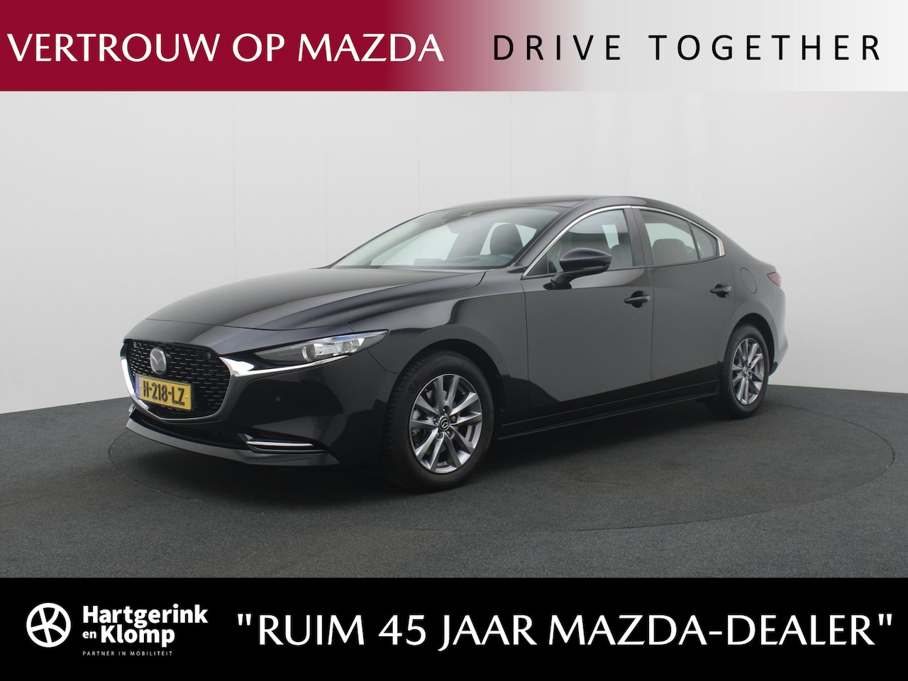 Mazda 3 - 2.0 SkyActiv-X Comfort automaat met Bose/Leer pakket met all-weather banden : dealer onder - AutoWereld.nl