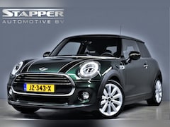 MINI Cooper - 1.5 136pk Serious Business Org.NL Carplay/Sportstoelen/H.Leer/Camera/Keyless/Cruise/Navi/L