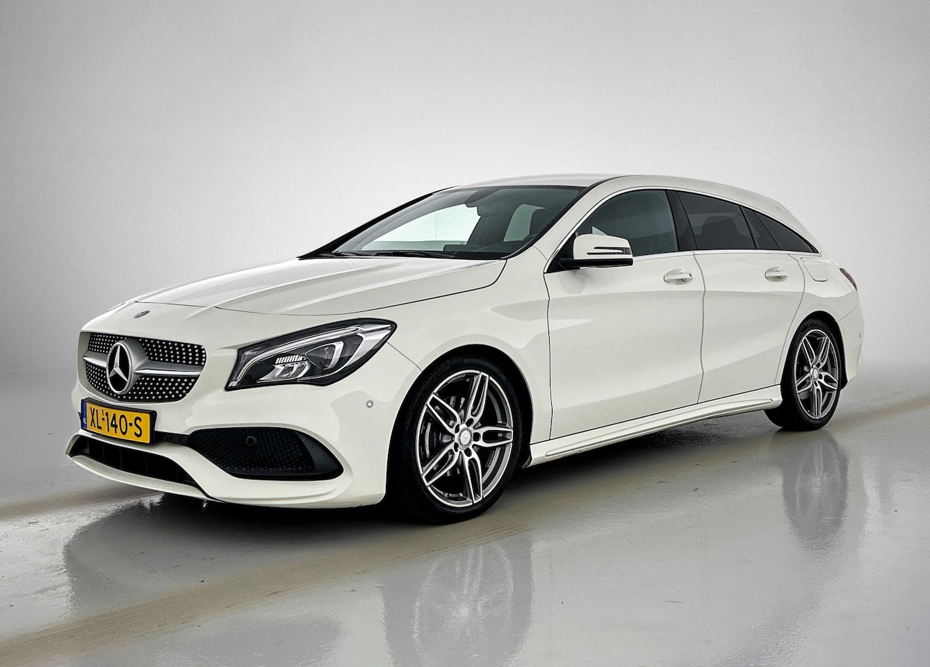 Mercedes-Benz CLA-klasse Shooting Brake - 200 Prestige AMG | WORDT VERWACHT | - AutoWereld.nl