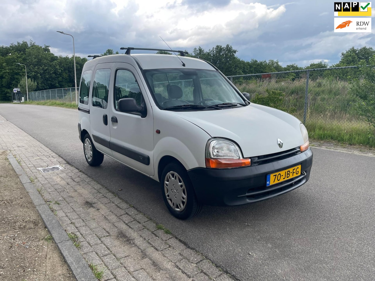 Renault Kangoo - 1.2 Authentique [Leuk Camperbusje] - AutoWereld.nl