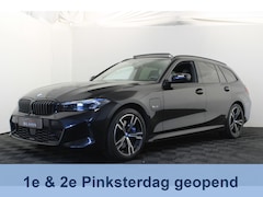 BMW 3-serie Touring - 330e M-Sport |Pano|M-Performance|