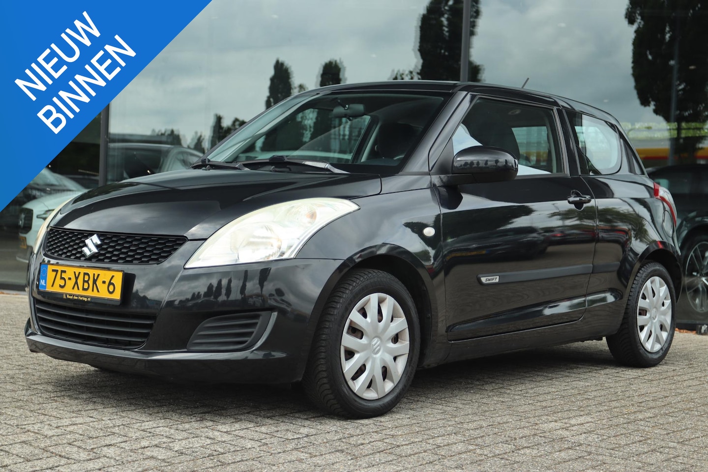 Suzuki Swift - 1.2 COMFORT EASSS | AIRCO | NAP | STOELVERWARMING | ELEK. RAMEN - AutoWereld.nl
