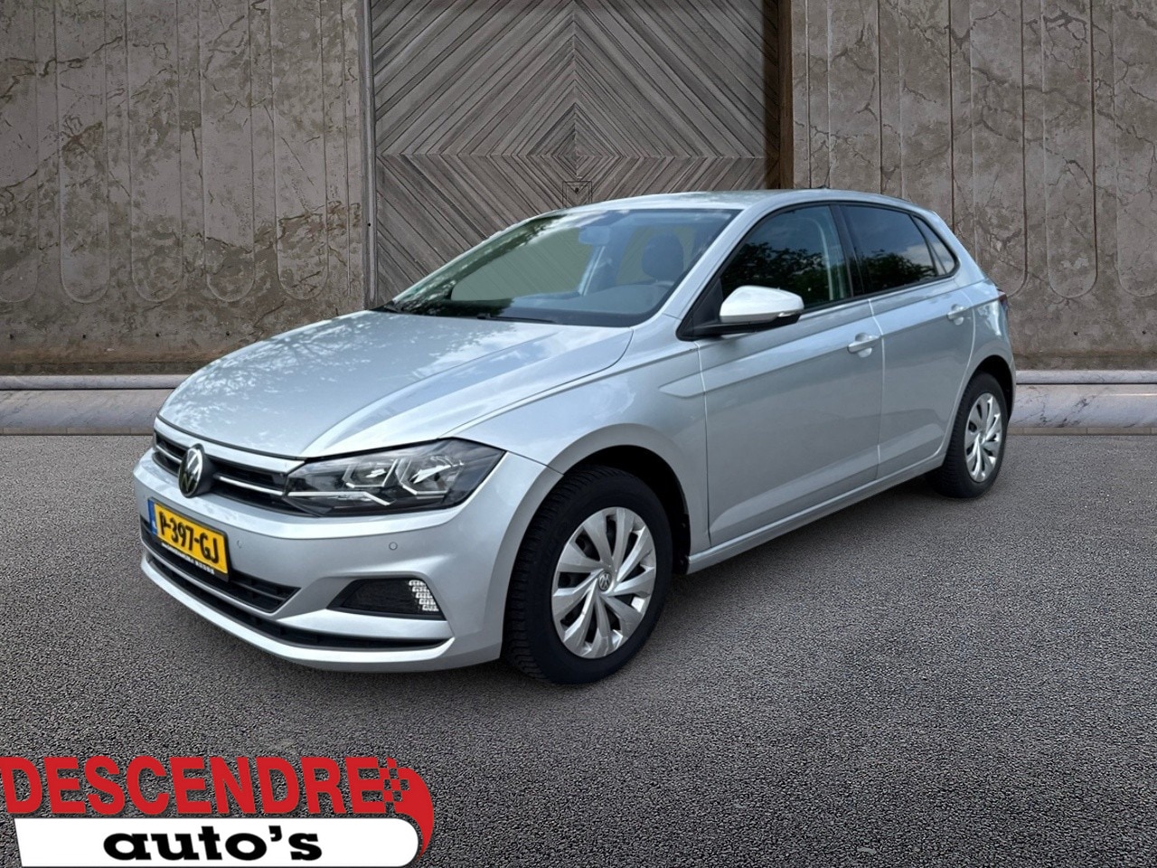 Volkswagen Polo - 1.6 TDI Trendline 1.6 TDI Trendline, 5drs, acc, navi - AutoWereld.nl