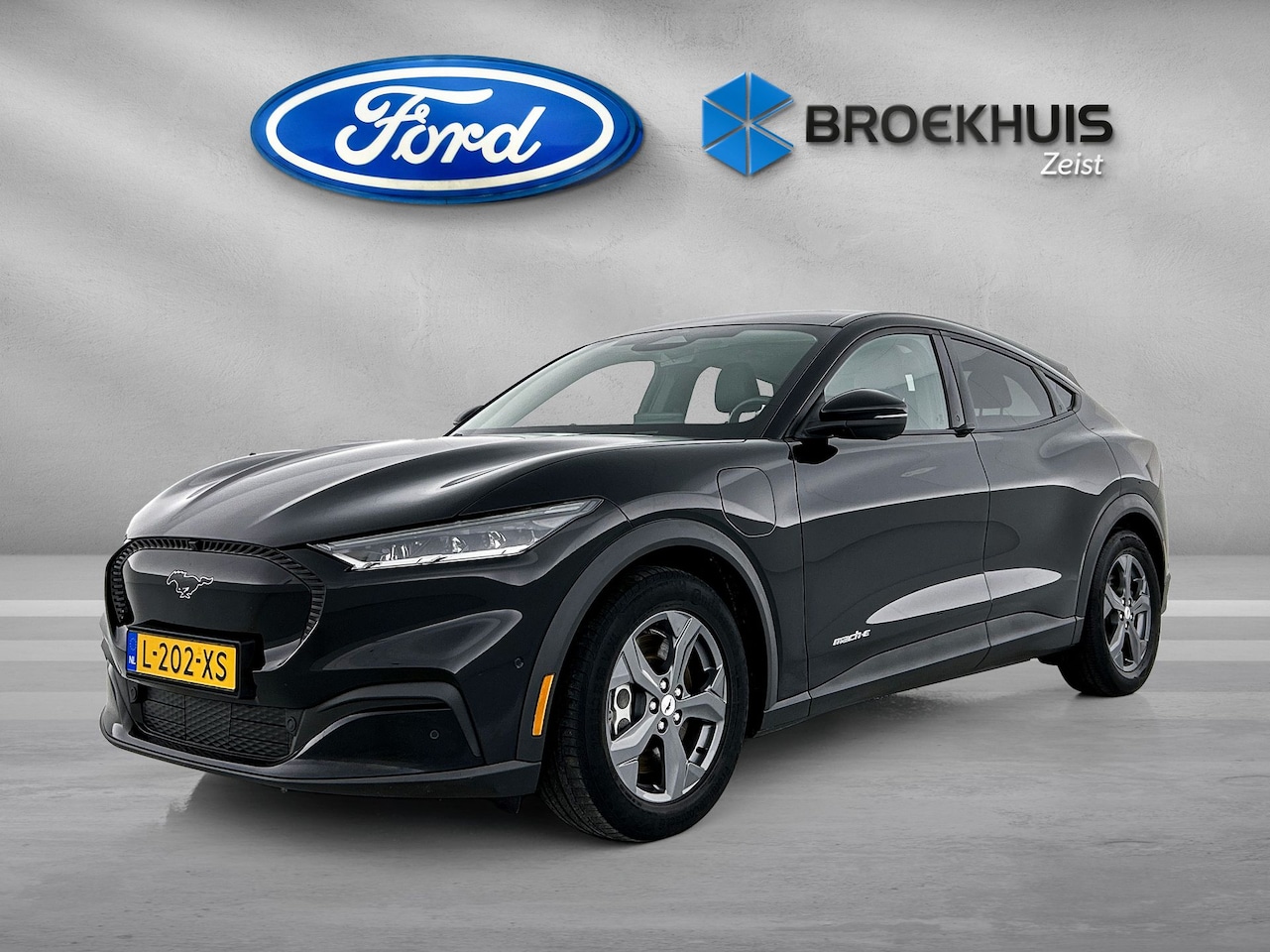 Ford Mustang Mach-E - RWD 75 kWh | B&O audio | Elektr. Klep | 360 Camera | Standkachel | Leder | 100% Dealer O.H - AutoWereld.nl