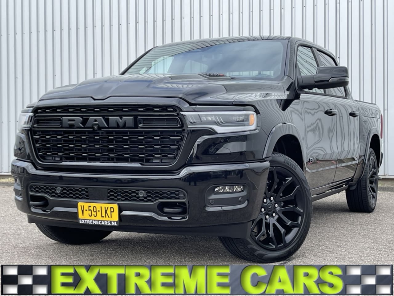 Dodge Ram 1500 - Limited Night RAMBOX 4x4 540 pk bpm vrij lpg DEMO - AutoWereld.nl