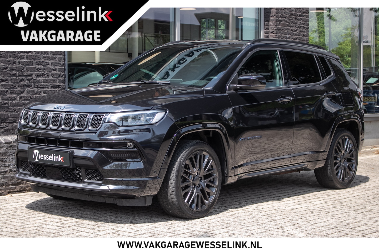Jeep Compass - 4xe 240 Plug-in Hybrid Electric S - All-in rijklrprs | Navi | Stoelvent. | Camera - AutoWereld.nl