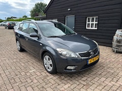 Kia Cee'd - 1.4 CVVT X-ecutive