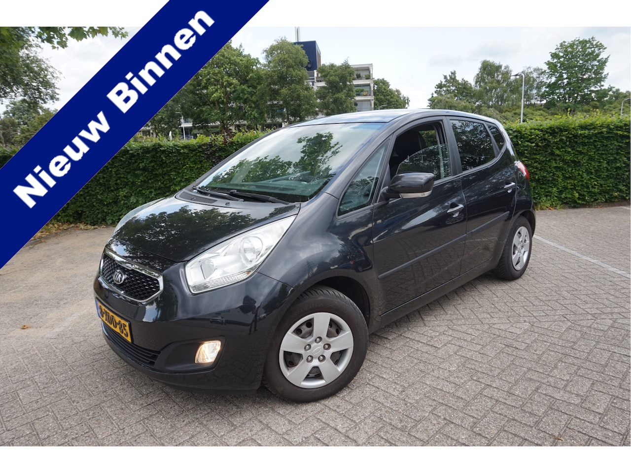 Kia Venga - 1.4 CVVT ExecutiveLine 1.4 CVVT ExecutiveLine - AutoWereld.nl