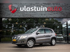 Volkswagen Tiguan - 1.4 TSI Comfort&Design , Cruise control, Trekhaak,