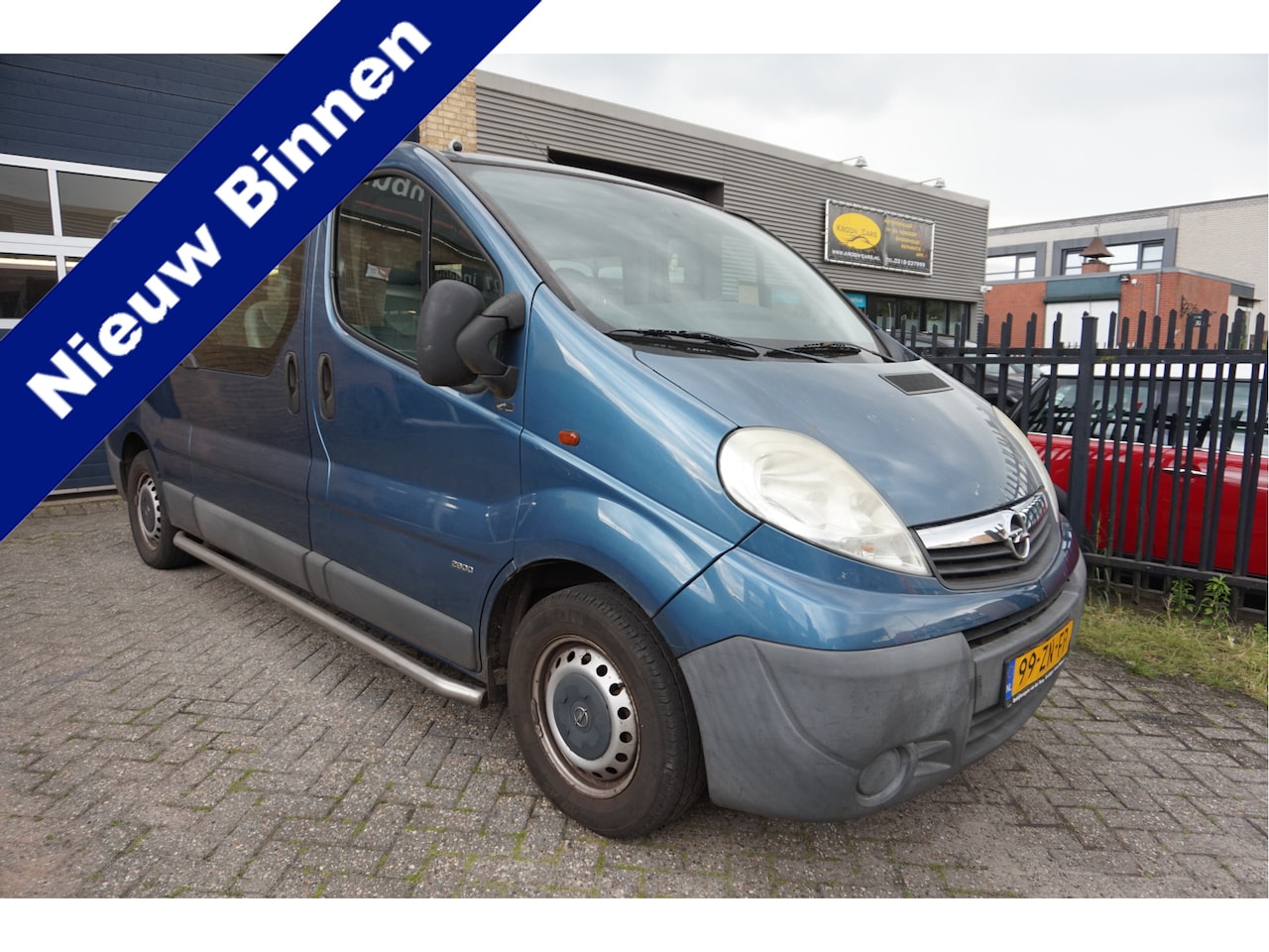 Opel Vivaro Combi - Benzine 9 pers. 2.0i L2H1 - AutoWereld.nl