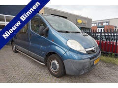 Opel Vivaro Combi - Benzine 9 pers. 2.0i L2H1