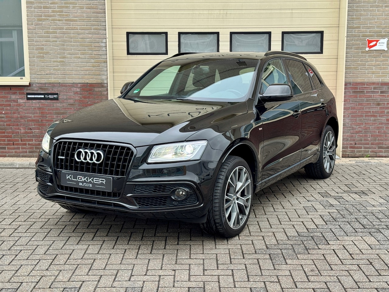 Audi Q5 - 2.0 TFSI quattro S-line Sport Edition NWE Kettingen | Pano | B&o | Camera | Memory - AutoWereld.nl