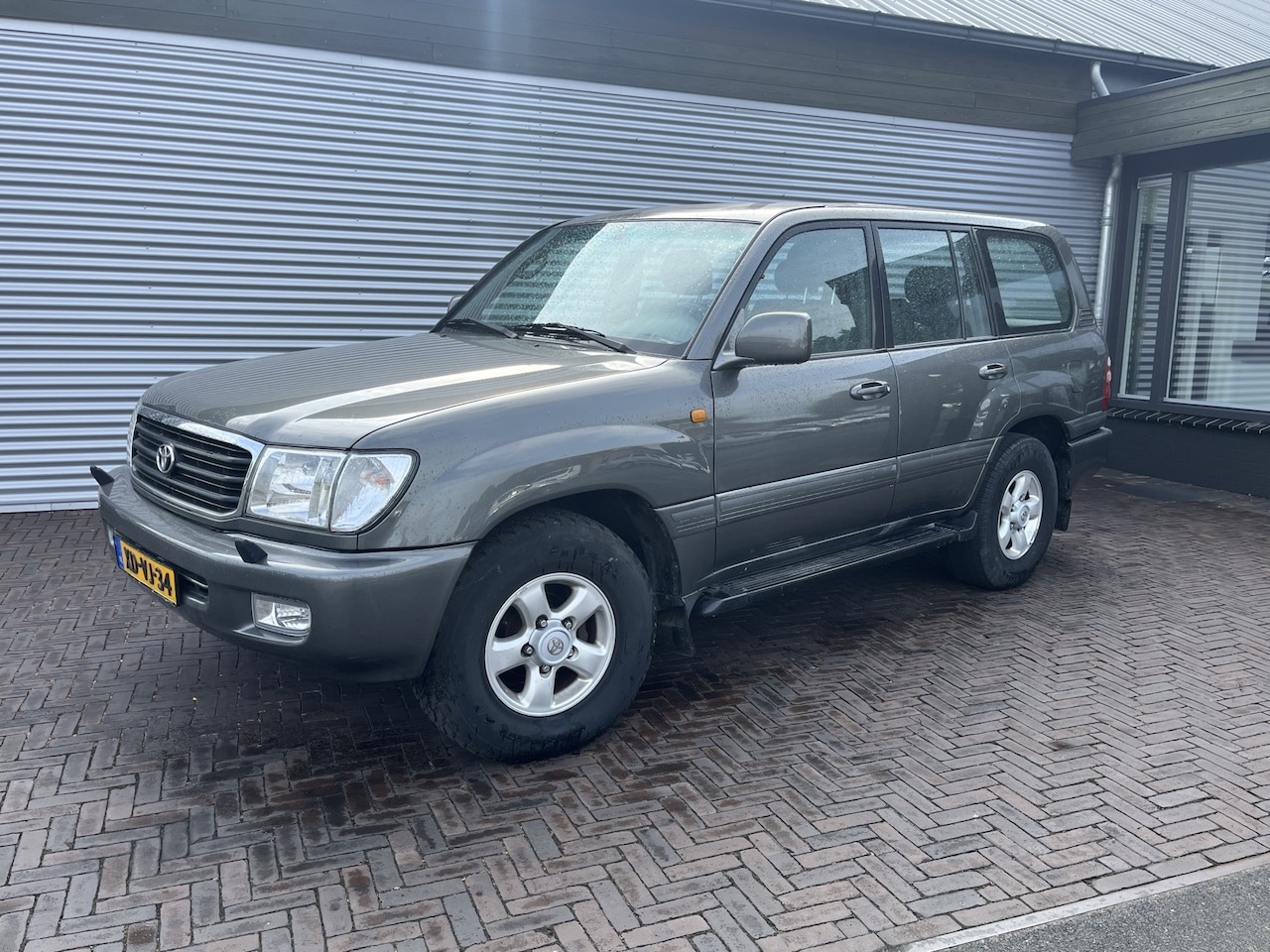 Toyota Land Cruiser 100 - 4.7i V8 Executive 4.7i V8 Executive - AutoWereld.nl