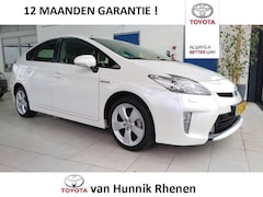 Toyota Prius - 1.8 Dynamic | Navi | Camera | HUD | JBL | Parkeersens | LED |
