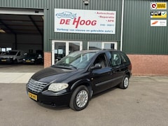 Chrysler Voyager - 3.3i V6 SE Luxe 7 Persoons