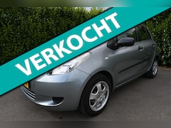 Toyota Yaris - 1.3 VVTi Terra. Origineel Nederlandse auto met NAP