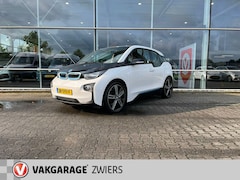 BMW i3 - Basis Advance 22 kWh stoelverwarming, PDC, Navi