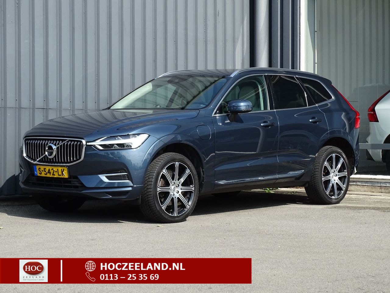Volvo XC60 - 2.0 T8 Twin Engine AWD Inscription 2.0 T8 Twin Engine AWD Inscription - AutoWereld.nl