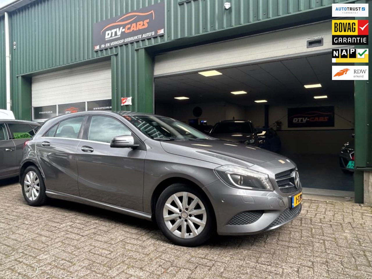 Mercedes-Benz A-klasse - 180 Ambition Automaat Airco cruise - AutoWereld.nl