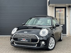 MINI Cooper - 1.5 Chili Business Aut. | Leder | LED | Panodak | Navi | Head-up display | Keyless | Comfo