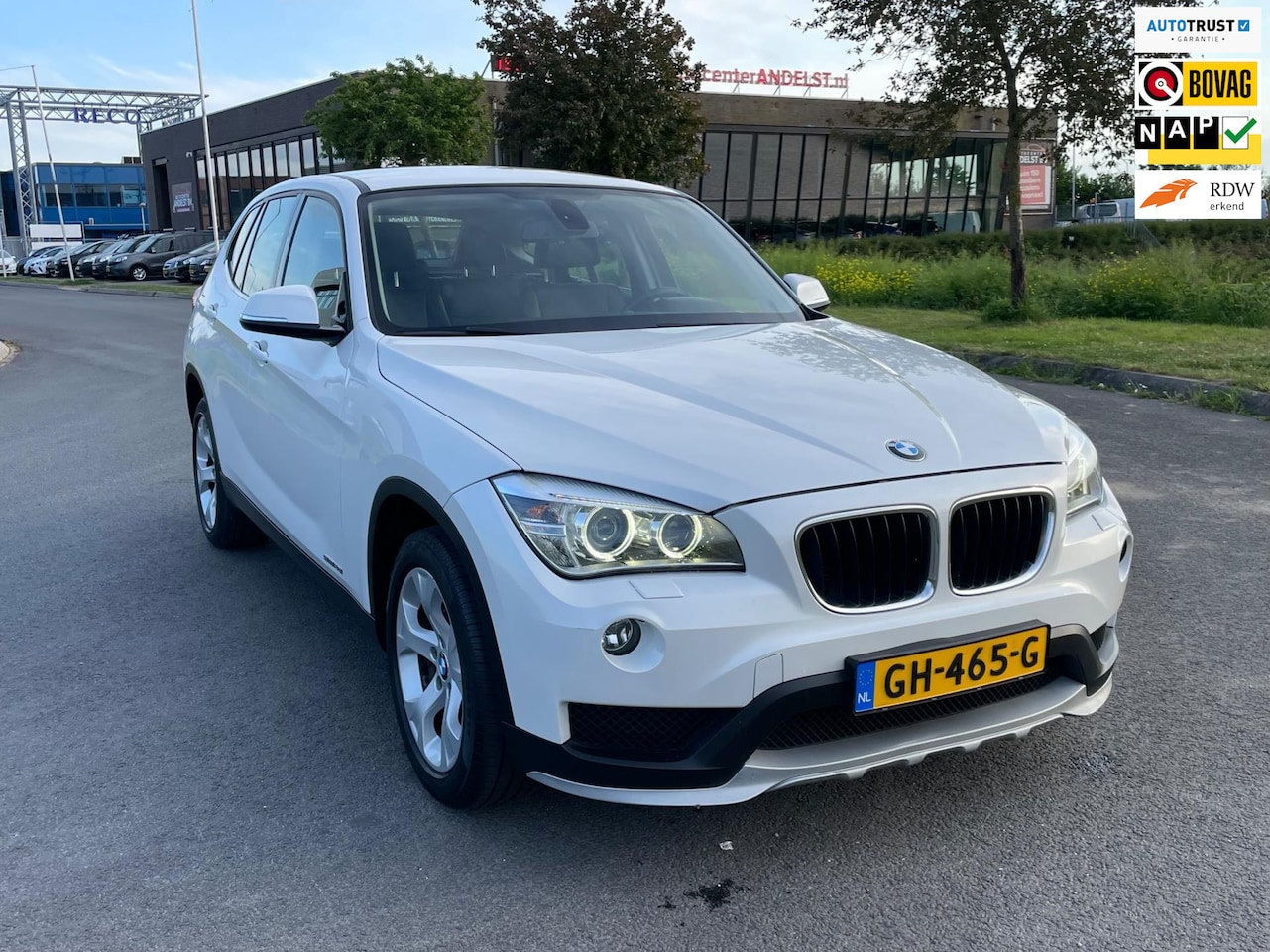 BMW X1 - sDrive20i Executive SDrive20i Executive, Aut, Trekhaak, Leder, Stoelverw, Cruise, Geen import, Nap, Goed oh! - AutoWereld.nl