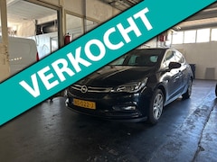 Opel Astra - 1.4 Innovation