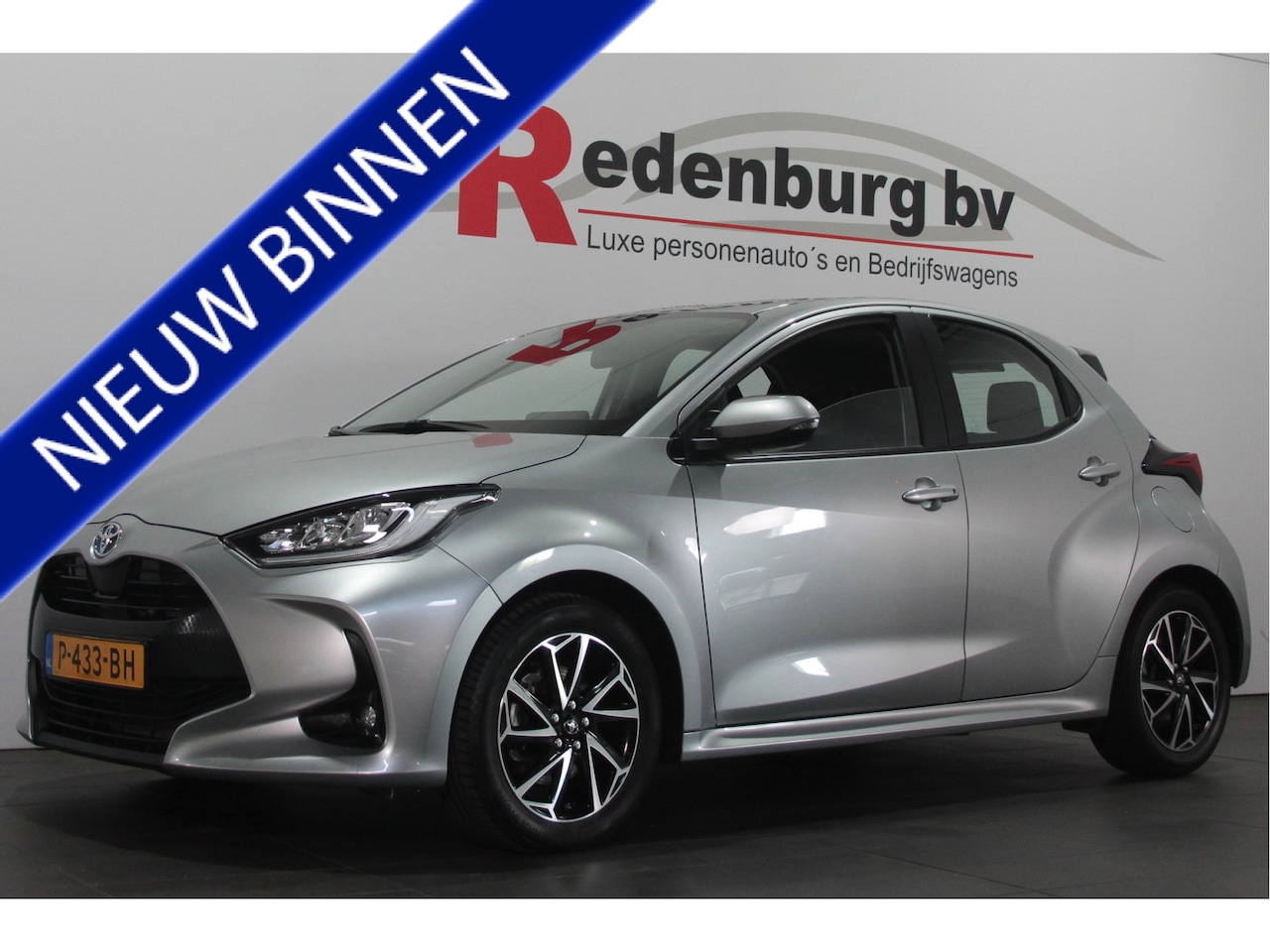 Toyota Yaris - 1.5 Hybrid Dynamic - Automaat - Camera / ACC / Bluetooth / DAB - AutoWereld.nl
