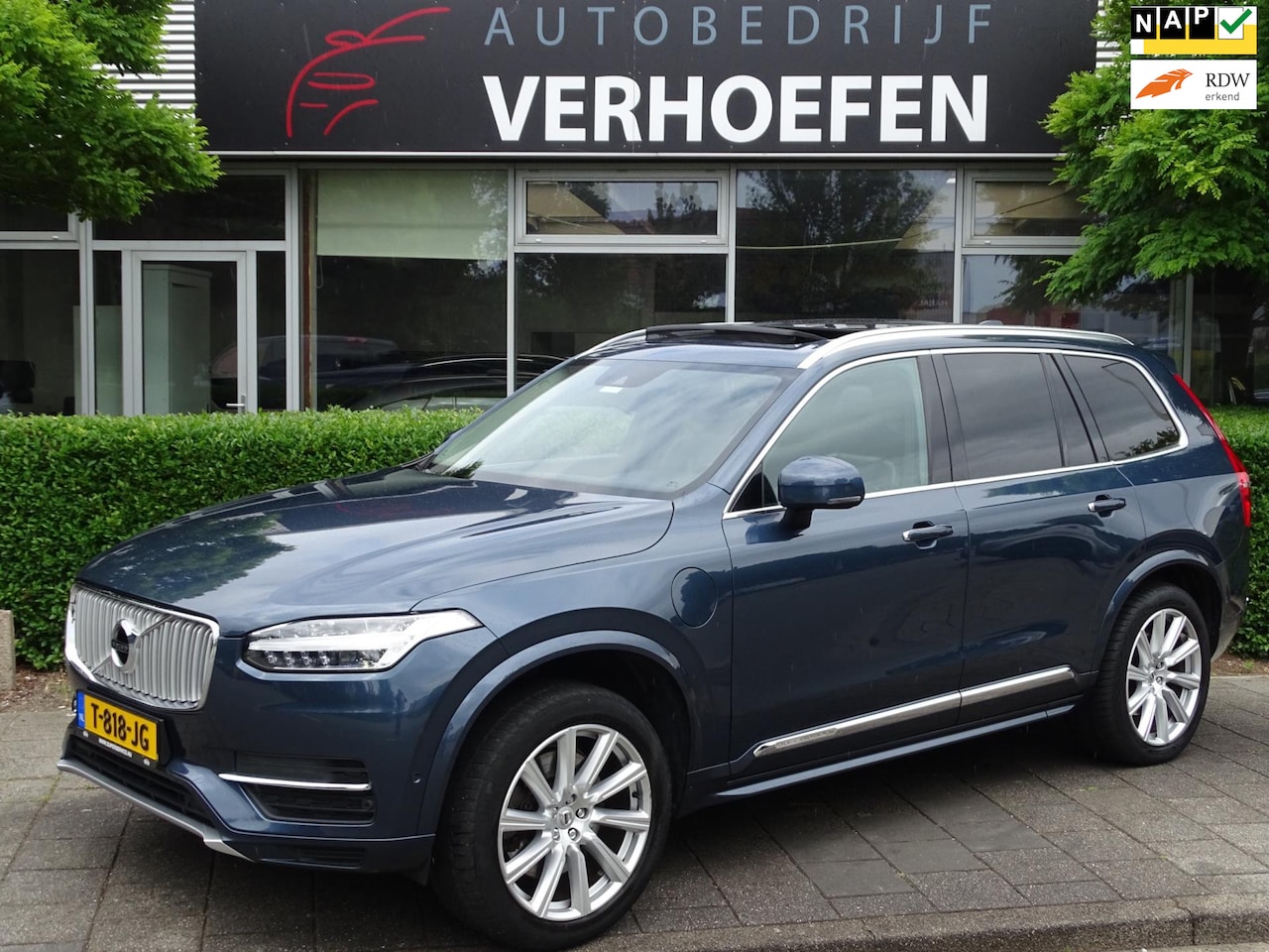 Volvo XC90 - 2.0 T8 Twin Engine AWD Inscription - 7 PERS - PANORAMA - ADAPTIVE - PILOT ASSIST ! - AutoWereld.nl