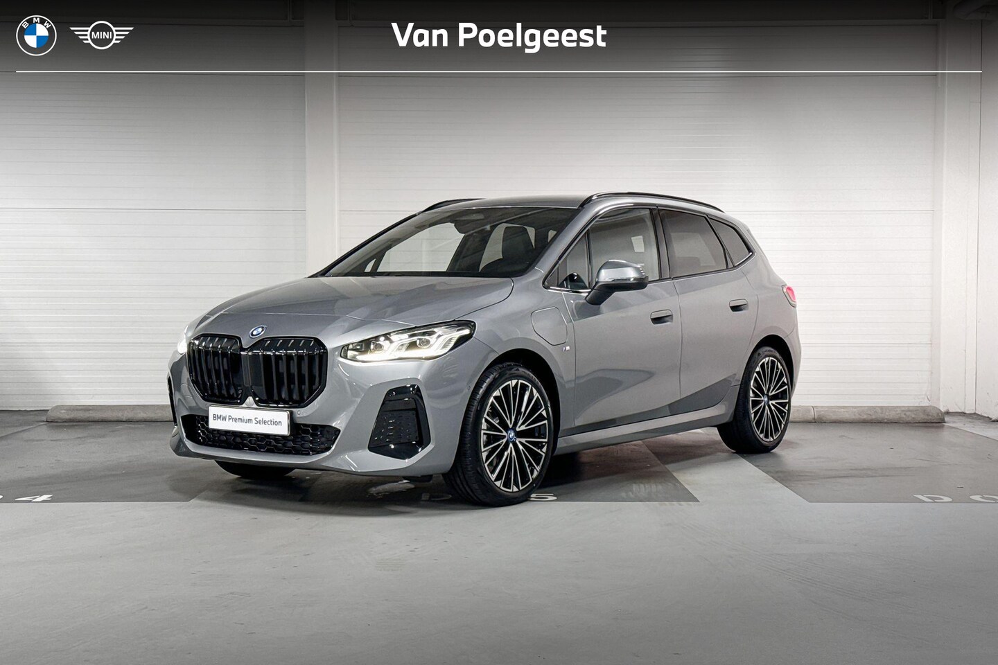 BMW 2-serie Active Tourer - 225e xDrive | M-Sport | Premium Pack | Comfort Pack | Harman/Kardon | Comfort Access - AutoWereld.nl