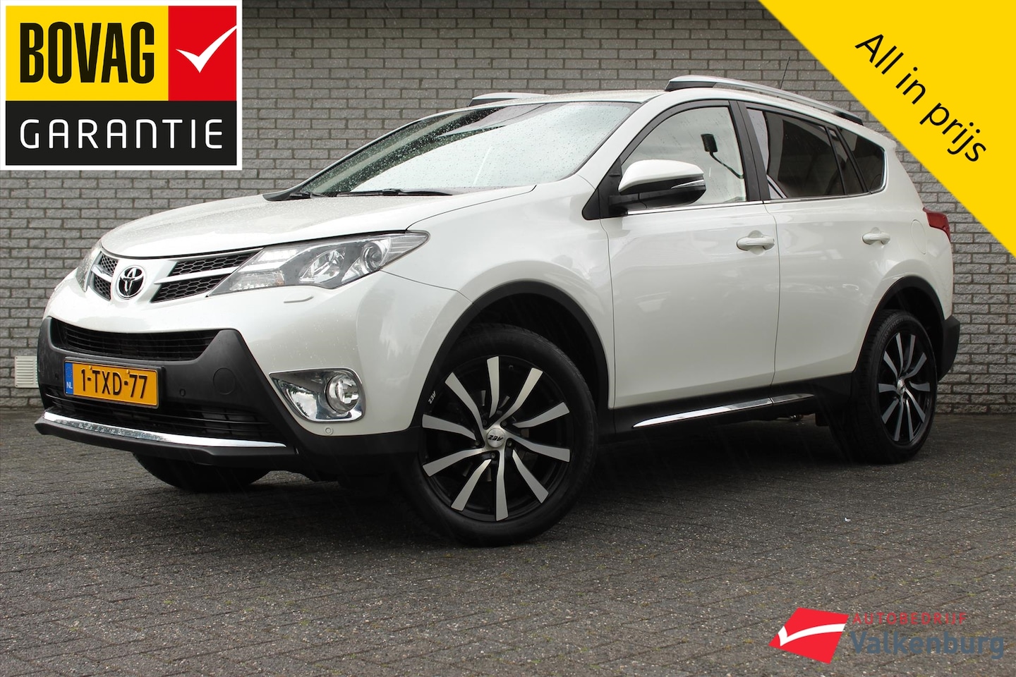 Toyota RAV4 - 2.0 151pk 4WD Executive Business | Trekhaak | Camera | Elektrische achterklep | Stoelverwa - AutoWereld.nl