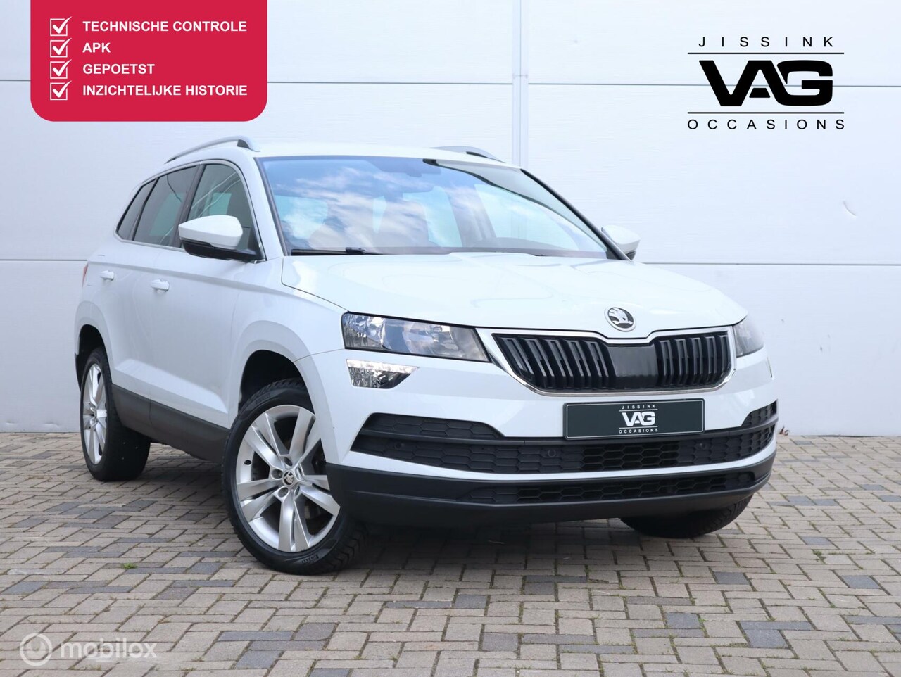 Skoda Karoq - 1.0 TSI Automaat CarPlay Stoelverwarming PDC Cruise - AutoWereld.nl