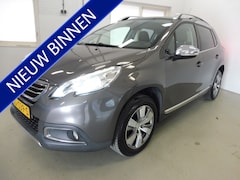 Peugeot 2008 - 1.2 PureTech Blue Lease Executive Trekhaak | Pano | Cruise | Navi | Clima | Stof/leer | LM