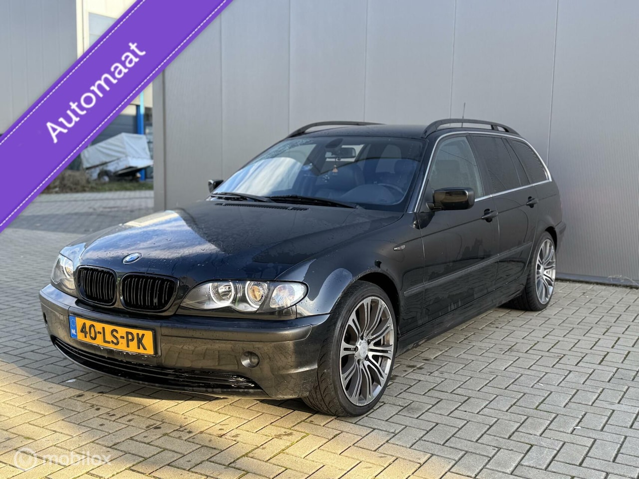 BMW 3-serie Touring - 320i 320i - AutoWereld.nl