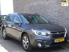Subaru Outback - 2.5i Premium - Schuifdak - Leder - Trekhaak