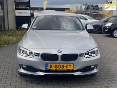 BMW 3-serie - 316i High Executive
